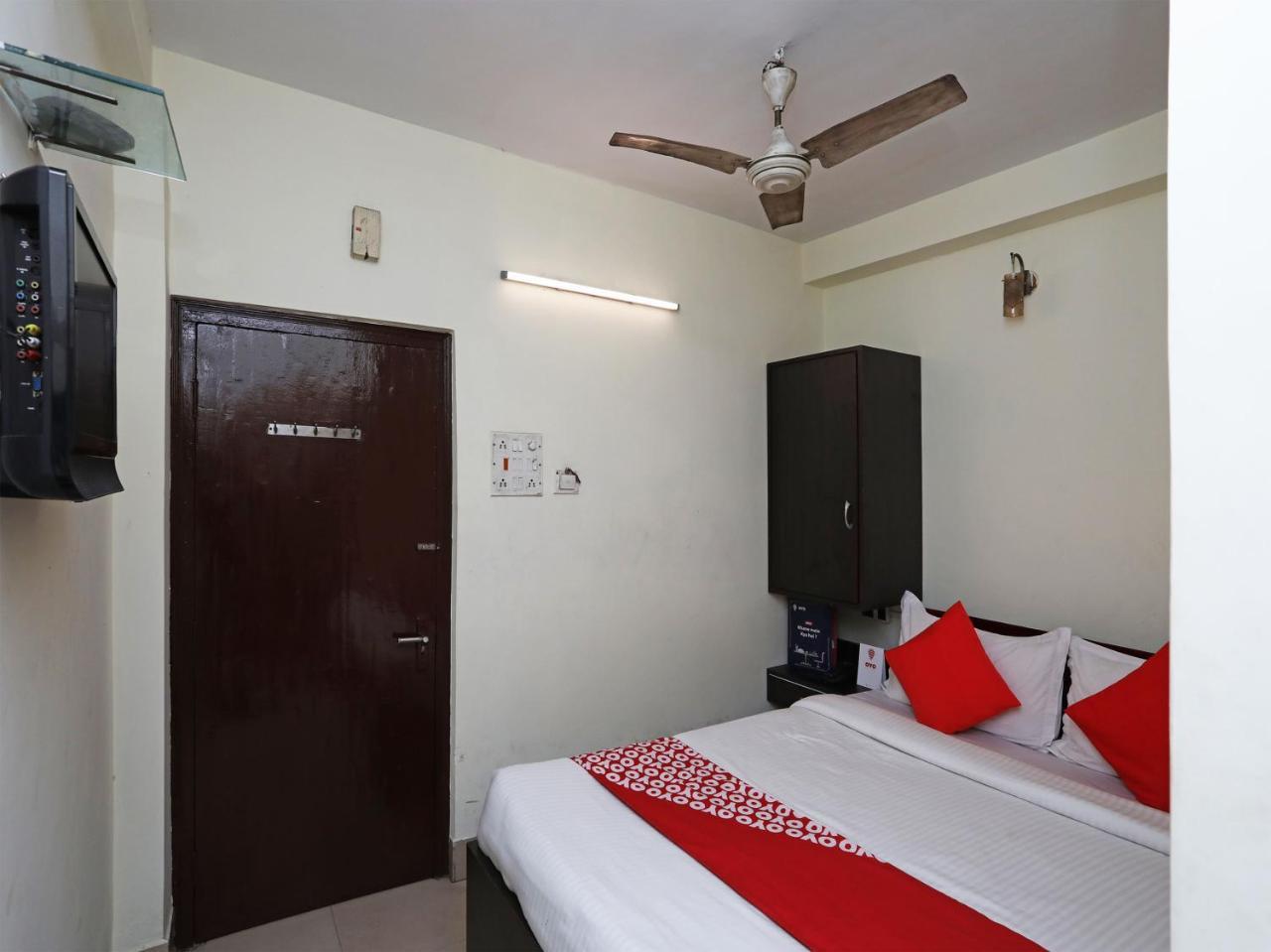 Oyo 13906 Vinita Inn Santragachi Zewnętrze zdjęcie